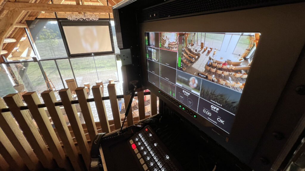 Livestreamen van een uitvaart.