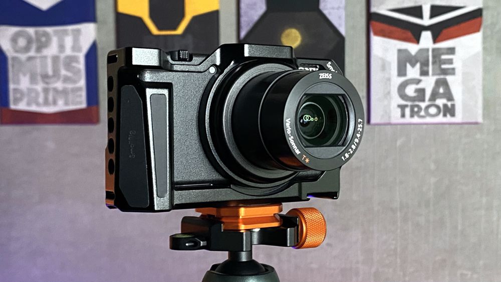 Sony ZV-1 vlog camera in de studio